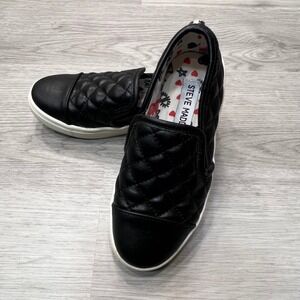 Steve Madden Kids Black Quilted Slip On Sneakers Size 12